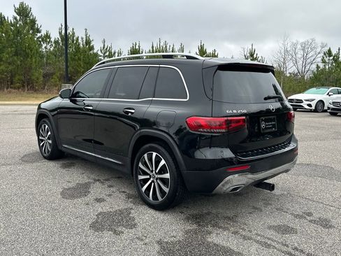Used 2023 Mercedes-Benz GLB 250 4MATIC image 9