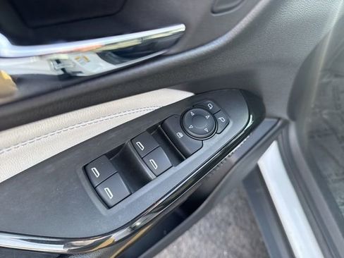 Used 2024 Chevrolet Trax LT image 13