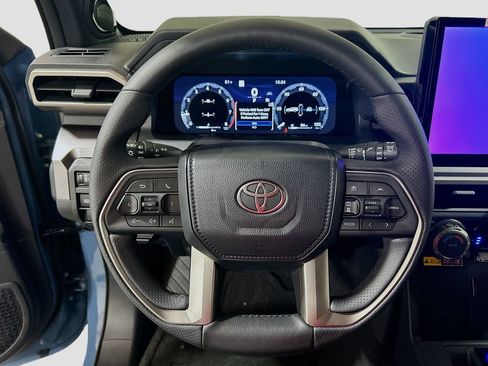 New 2026 Toyota 4Runner TRD Off-Road Premium AWD/4WD image 9