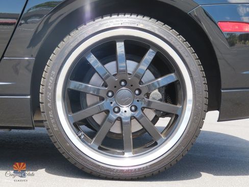 Used 2005 Chrysler Crossfire SRT-6 RWD image 21