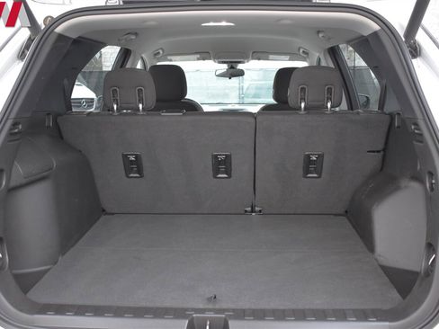 Used 2018 Chevrolet Equinox LT image 24