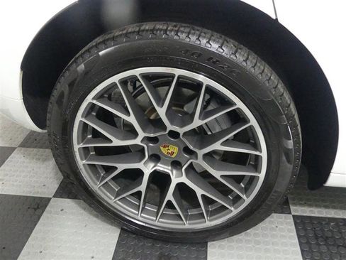 Used 2016 Porsche Macan S AWD/4WD image 17