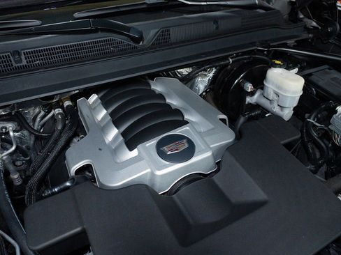 Used 2016 Cadillac Escalade ESV Platinum image 72