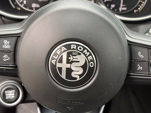 Used 2022 Alfa Romeo Stelvio Ti AWD/4WD image 26