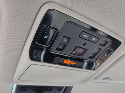 Used 2025 Toyota Grand Highlander AWD Hybrid image 38