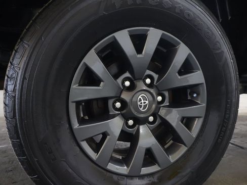 Used 2023 Toyota Tacoma SR5 image 29