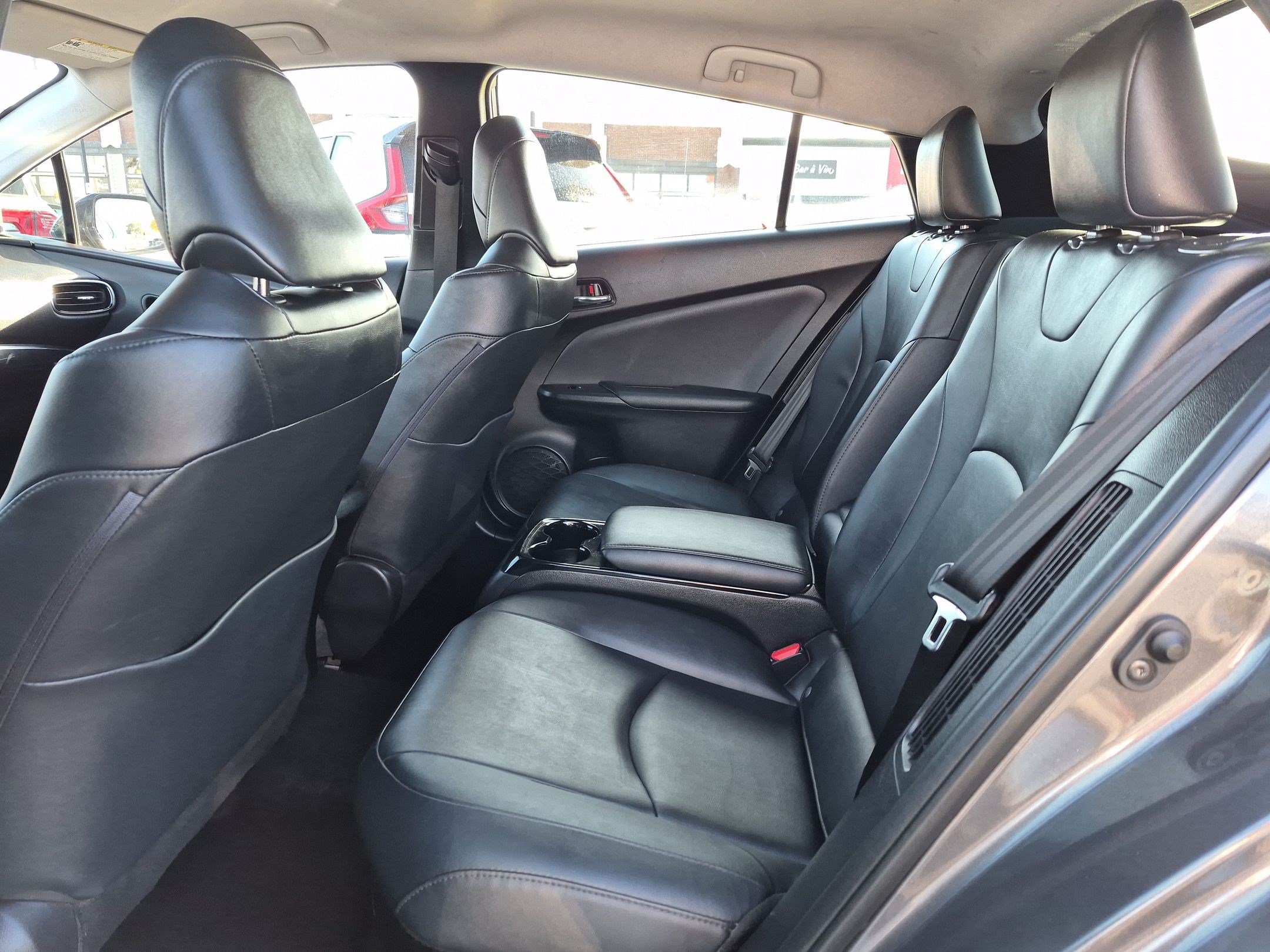 Used 2017 Toyota Prius Prime Premium w/ Carpet Mat Package FWD image 28