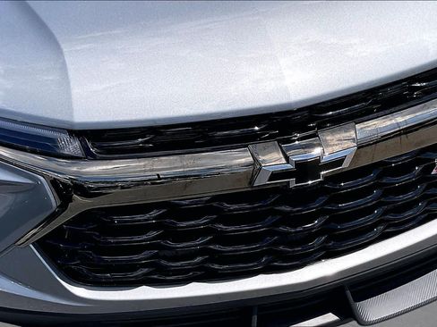 Used 2026 Chevrolet TrailBlazer RS FWD image 29