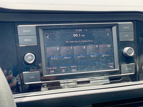 Used 2019 Volkswagen Jetta S FWD image 10