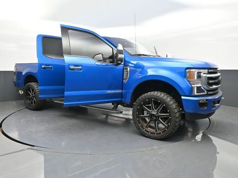 Used 2020 Ford F250 Platinum w/ FX4 Off-Road Package image 39