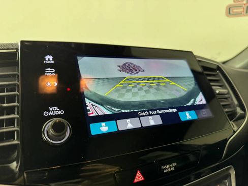 Used 2024 Honda Passport Black Edition image 18