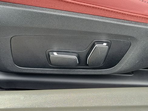 Used 2025 BMW 230i Coupe RWD image 18