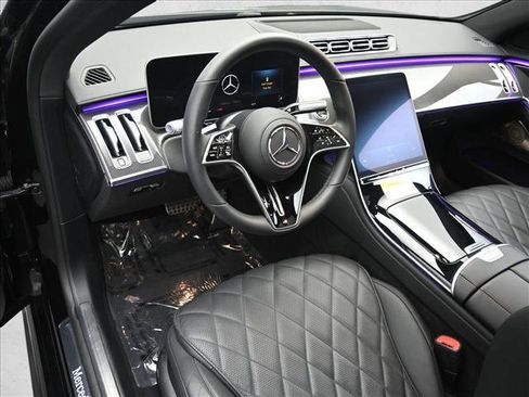 Certified 2024 Mercedes-Benz S 580 4MATIC Sedan image 8