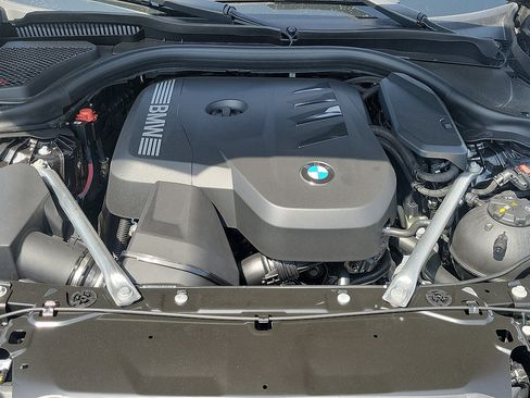 New 2026 BMW 530i RWD image 32
