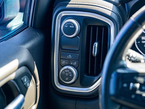 Used 2020 GMC Sierra 1500 SLE w/ SLE Value Package RWD image 22