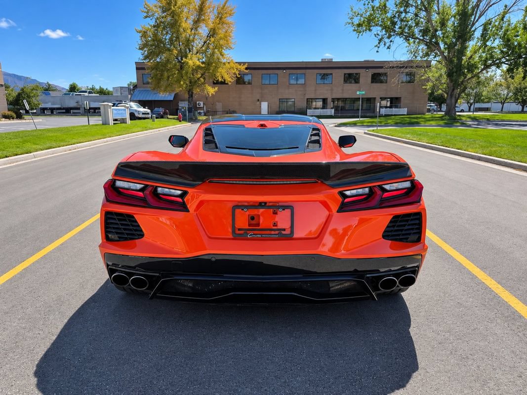 Used 2021 Chevrolet Corvette Stingray Premium Cpe w/ Z51 Performance Package RWD image 4