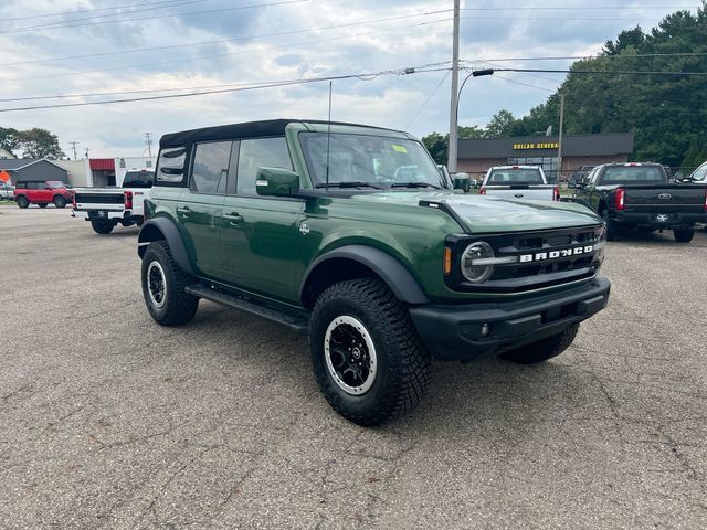 New 2024 Ford Bronco Outer Banks w/ Sasquatch Package AWD/4WD image 11