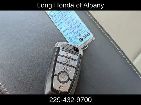Used 2019 Ford Explorer Platinum AWD/4WD image 31