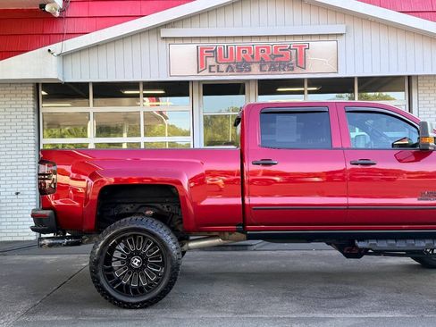 Used 2019 Chevrolet Silverado 3500 High Country w/ Duramax Plus Package AWD/4WD image 11