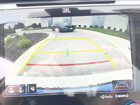 Used 2019 Toyota Camry XLE FWD image 23