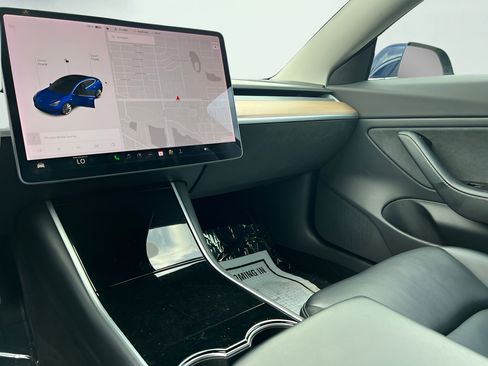 Used 2018 Tesla Model 3 Long Range AWD/4WD image 38