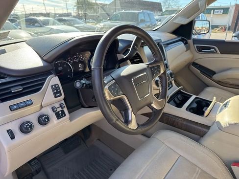 Used 2018 GMC Yukon XL Denali w/ Denali Ultimate Package image 7
