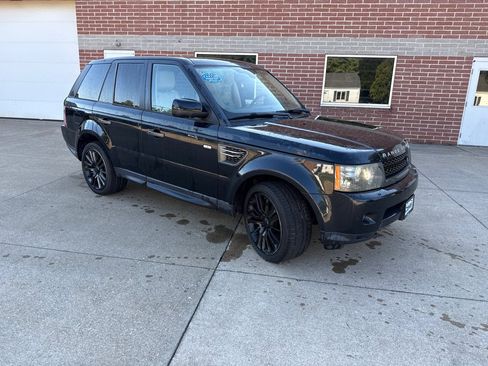 Used 2011 Land Rover Range Rover Sport HSE LUX AWD/4WD image 3