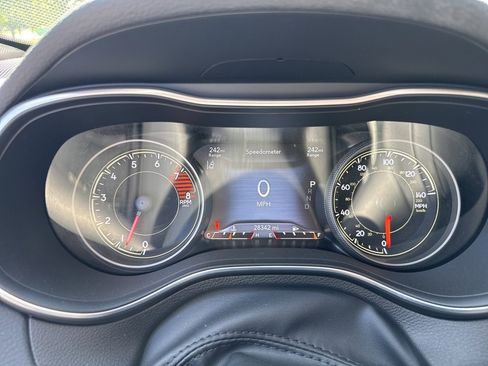 Used 2022 Jeep Cherokee Latitude Lux image 35