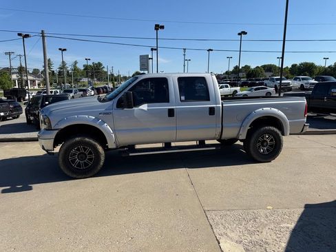 Used 2006 Ford F350 XLT AWD/4WD image 10