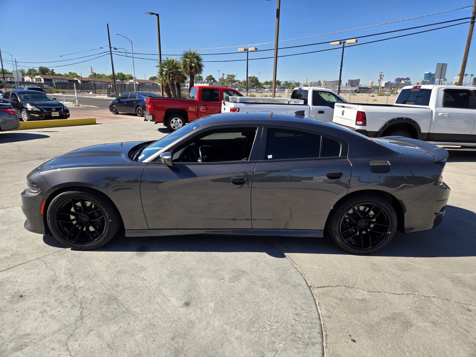 Used 2021 Dodge Charger Scat Pack w/ Navigation & Travel Group RWD image 2