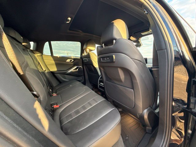 Used 2021 BMW X6 xDrive40i w/ M Sport Package AWD/4WD image 13