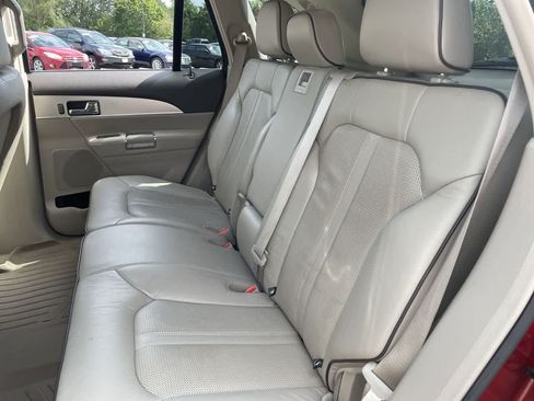 Used 2013 Lincoln MKX AWD image 19