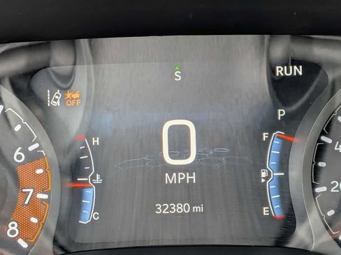 Certified 2025 Jeep Compass Latitude AWD/4WD image 27