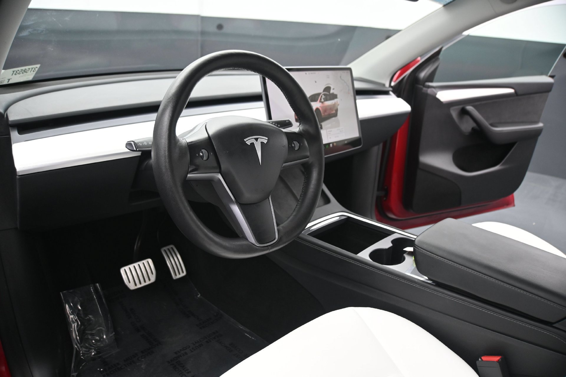 Used 2022 Tesla Model Y Performance AWD/4WD image 22