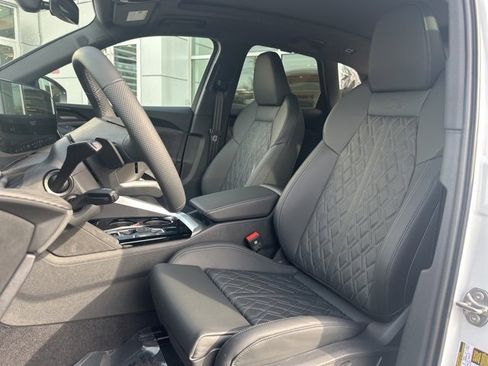 New 2025 Audi SQ5 Premium Plus image 10