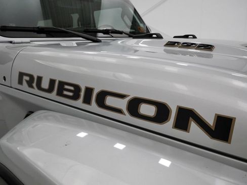 Used 2024 Jeep Wrangler Unlimited Rubicon 392 AWD/4WD image 10