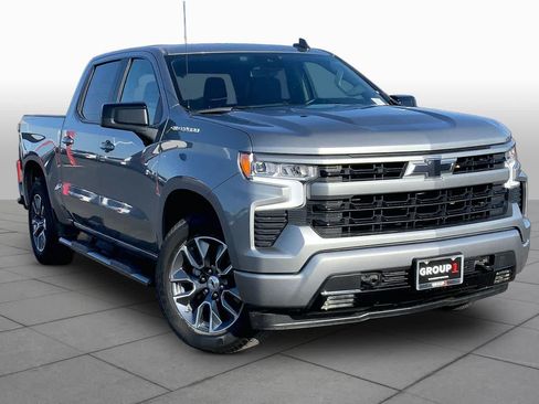 Used 2024 Chevrolet Silverado 1500 RST RWD image 3