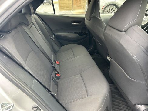 Used 2024 Toyota Corolla SE image 17