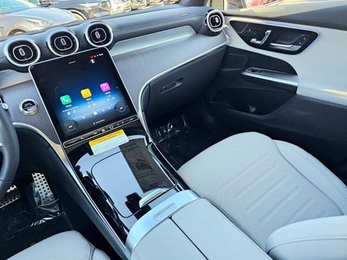 New 2026 Mercedes-Benz GLC 300 4MATIC image 31