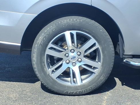 Certified 2023 Ford Expedition XLT RWD image 24