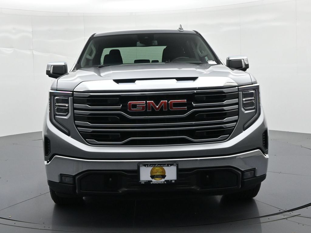 Used 2026 GMC Sierra 1500 SLT AWD/4WD image 3