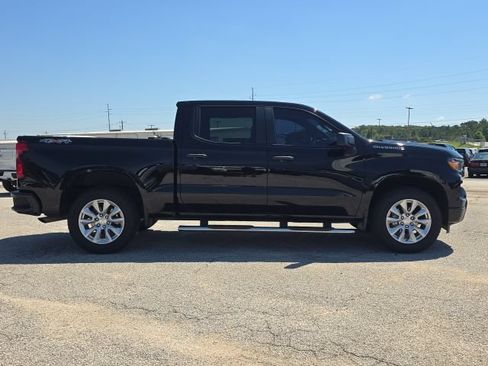 Certified 2023 Chevrolet Silverado 1500 Custom AWD/4WD image 6