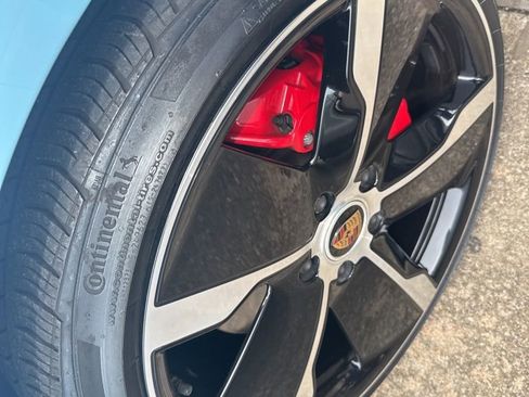 Used 2020 Porsche Taycan 4S AWD/4WD image 16