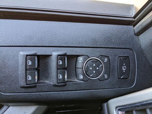 Used 2018 Ford F250 Lariat w/ Lariat Ultimate Package image 59