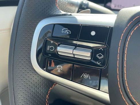 New 2026 Genesis GV70 3.5T Sport Advanced AWD/4WD image 38