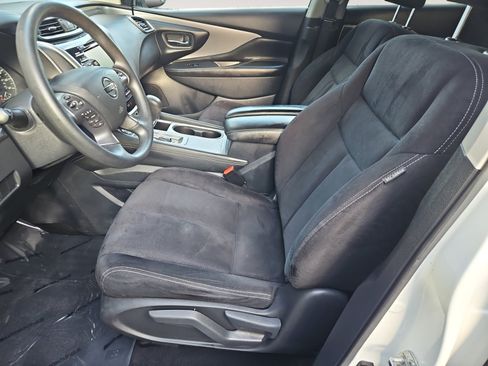 Used 2020 Nissan Murano S AWD/4WD image 9