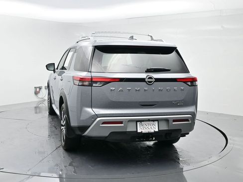 Used 2024 Nissan Pathfinder Platinum w/ Cargo Package image 19