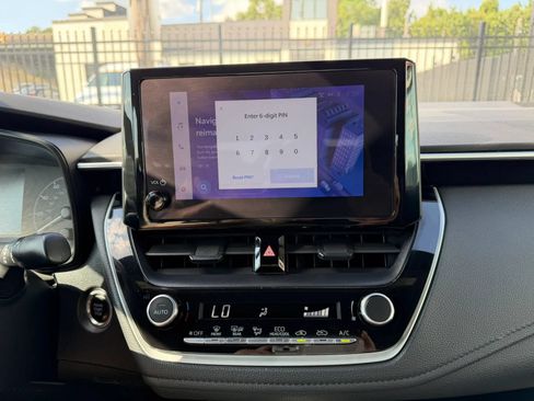 Used 2023 Toyota Corolla SE FWD image 28