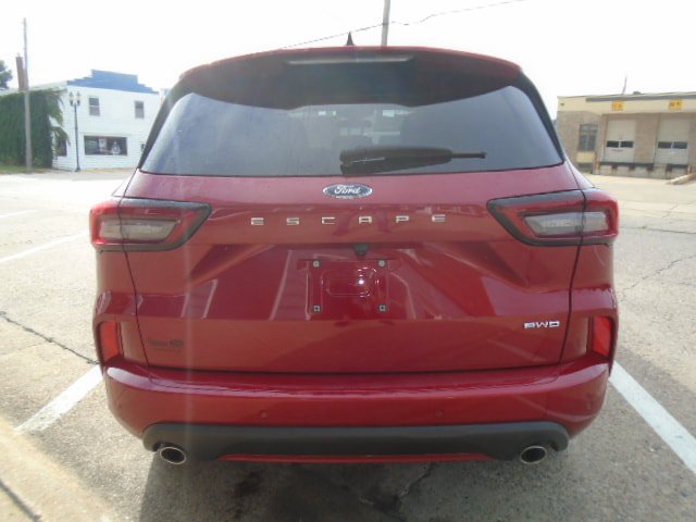 Used 2024 Ford Escape ST-Line w/ Tech Pack #1 AWD/4WD image 6