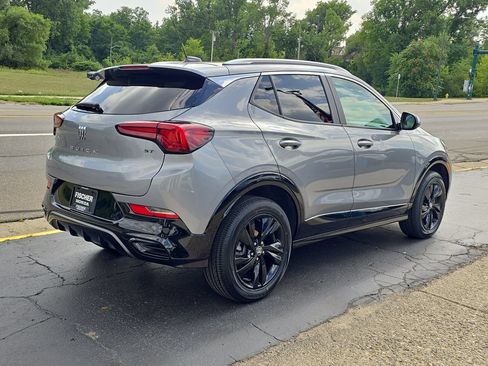 Used 2024 Buick Encore GX Sport Touring AWD/4WD image 3